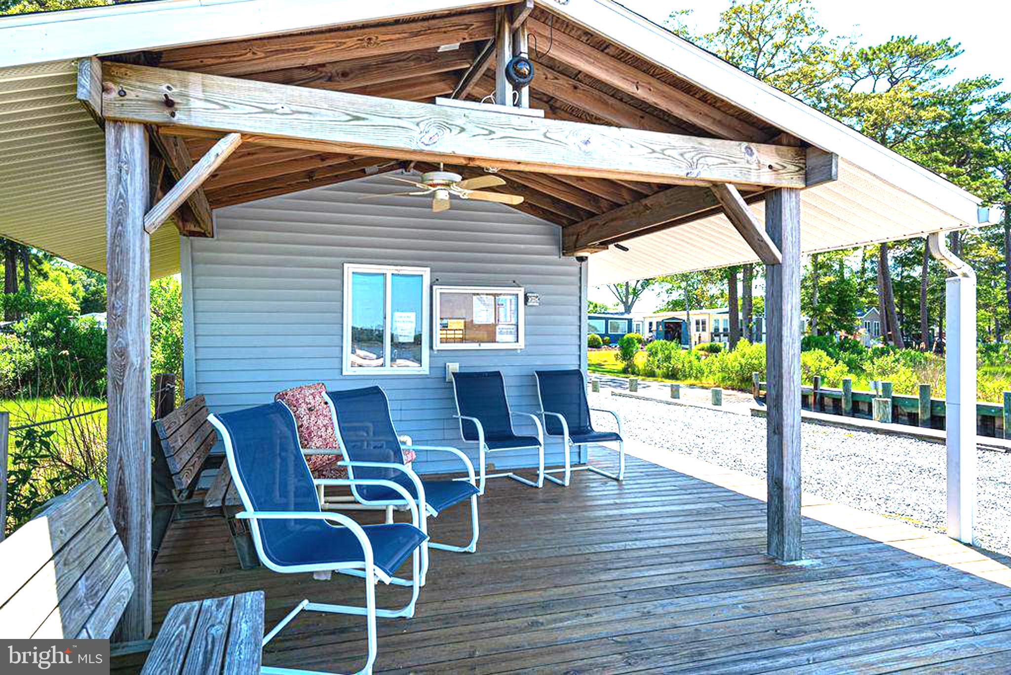 WHITE HORSE PARK I - Residential