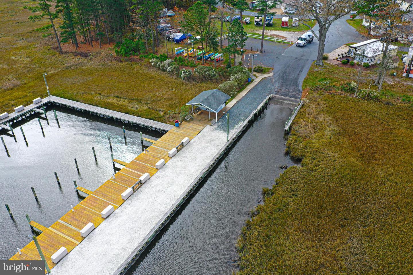 WHITE HORSE PARK I - Residential