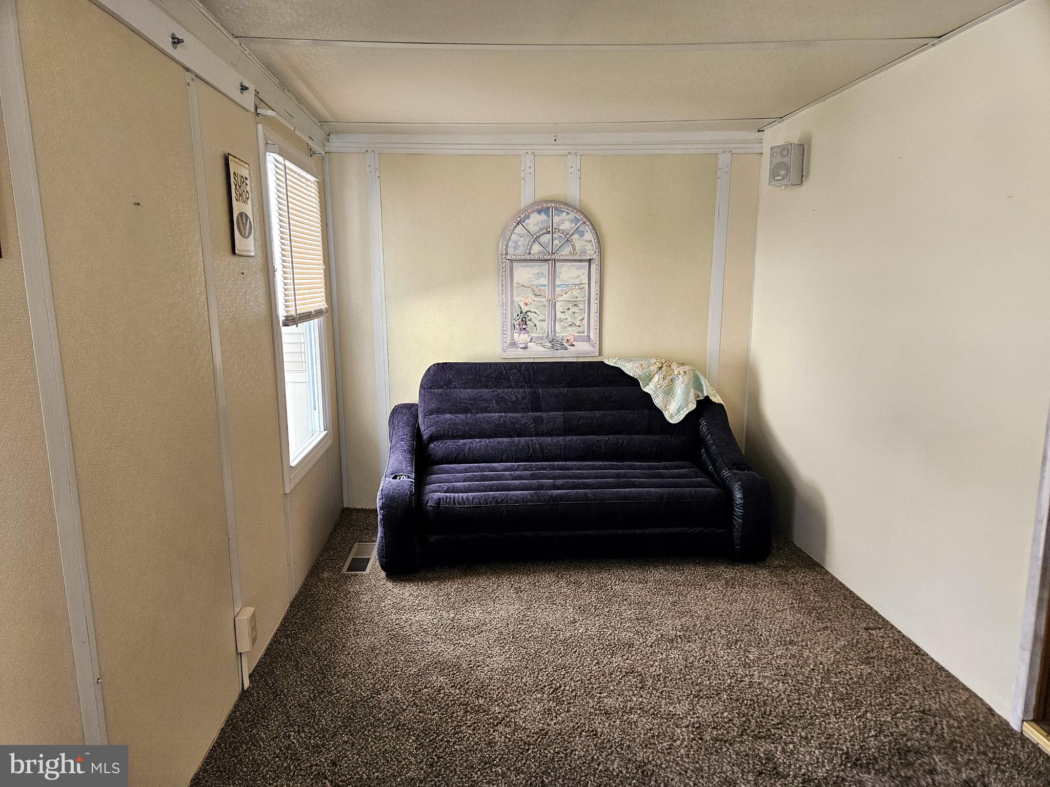 WHITE HORSE PARK I - Residential