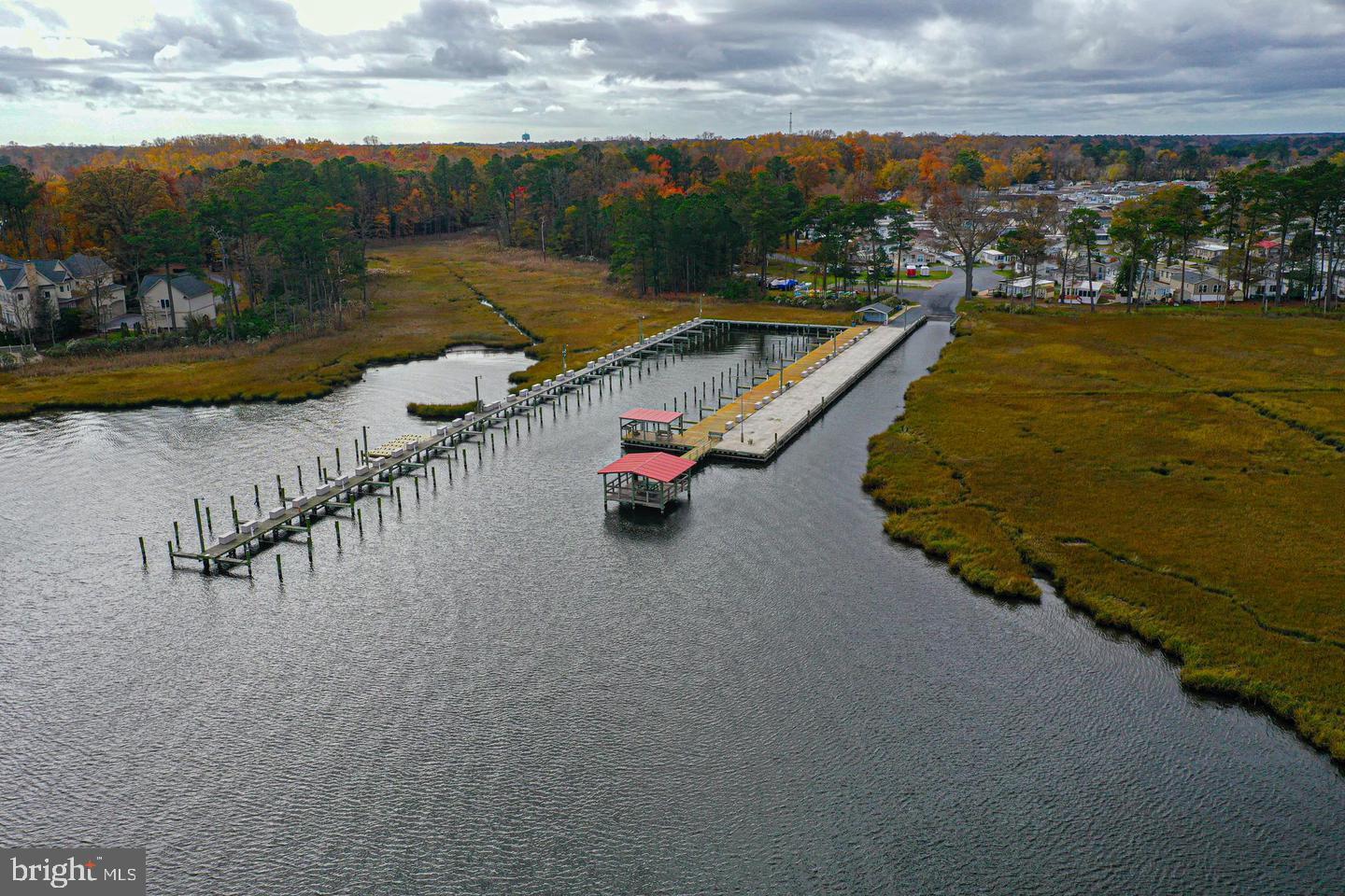 WHITE HORSE PARK I - Residential