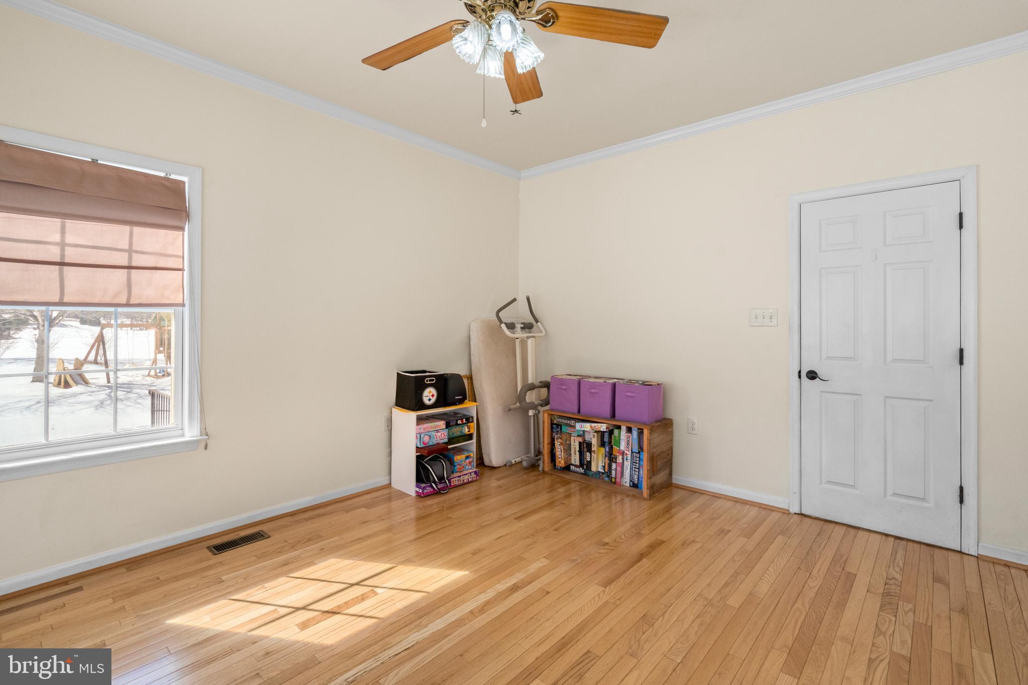 WILLOW SPRINGS ACRES - Residential