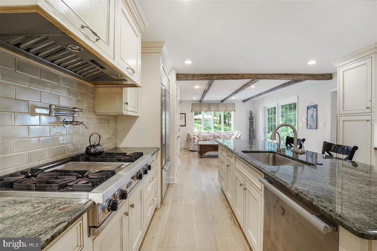 GREEN COUNTRIE - Residential