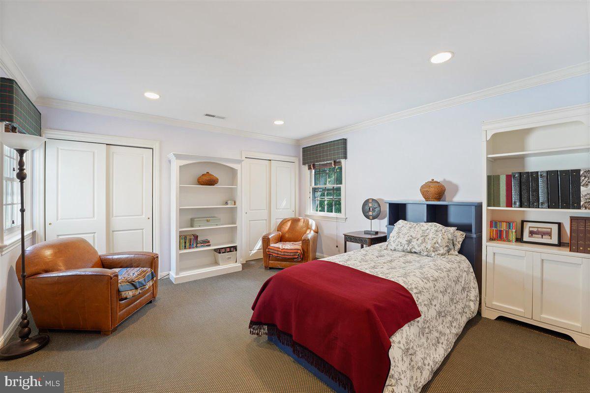 GREEN COUNTRIE - Residential