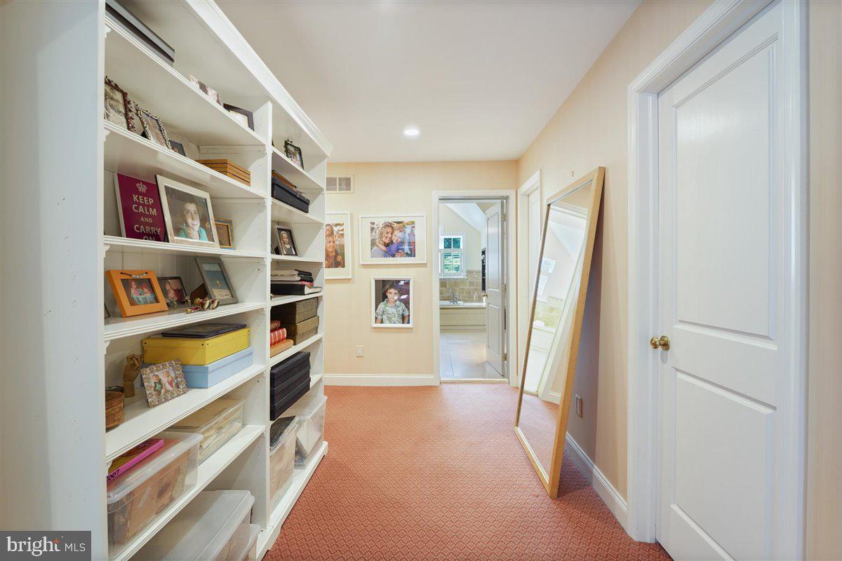 GREEN COUNTRIE - Residential