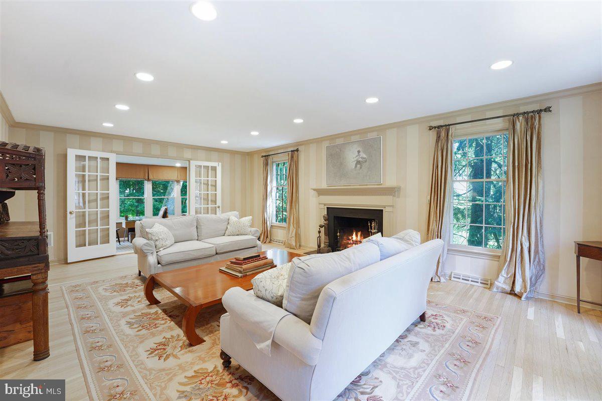 GREEN COUNTRIE - Residential