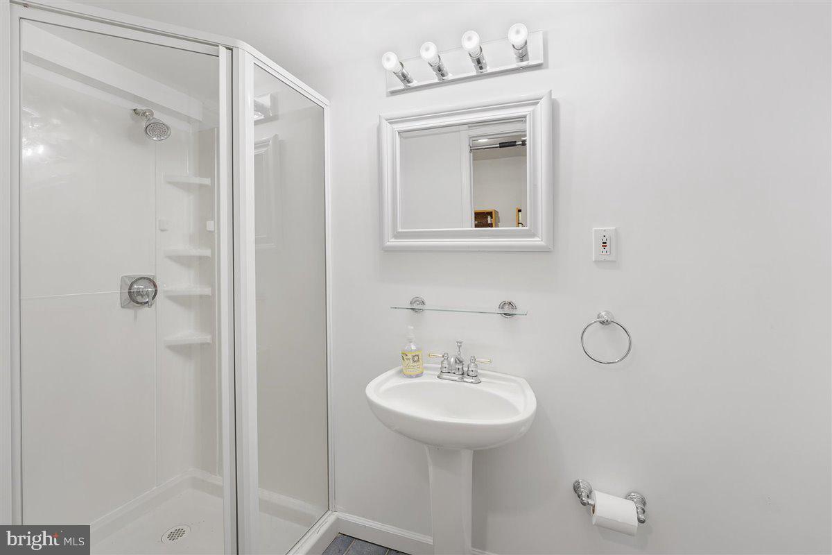 GREEN COUNTRIE - Residential