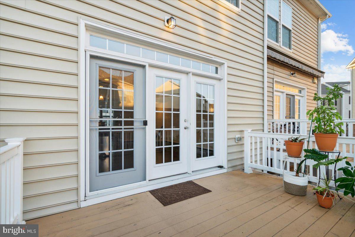 MARKET SQUARE - Residential