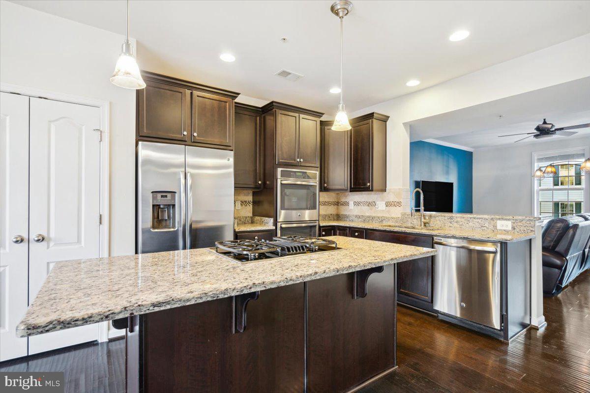 MARKET SQUARE - Residential