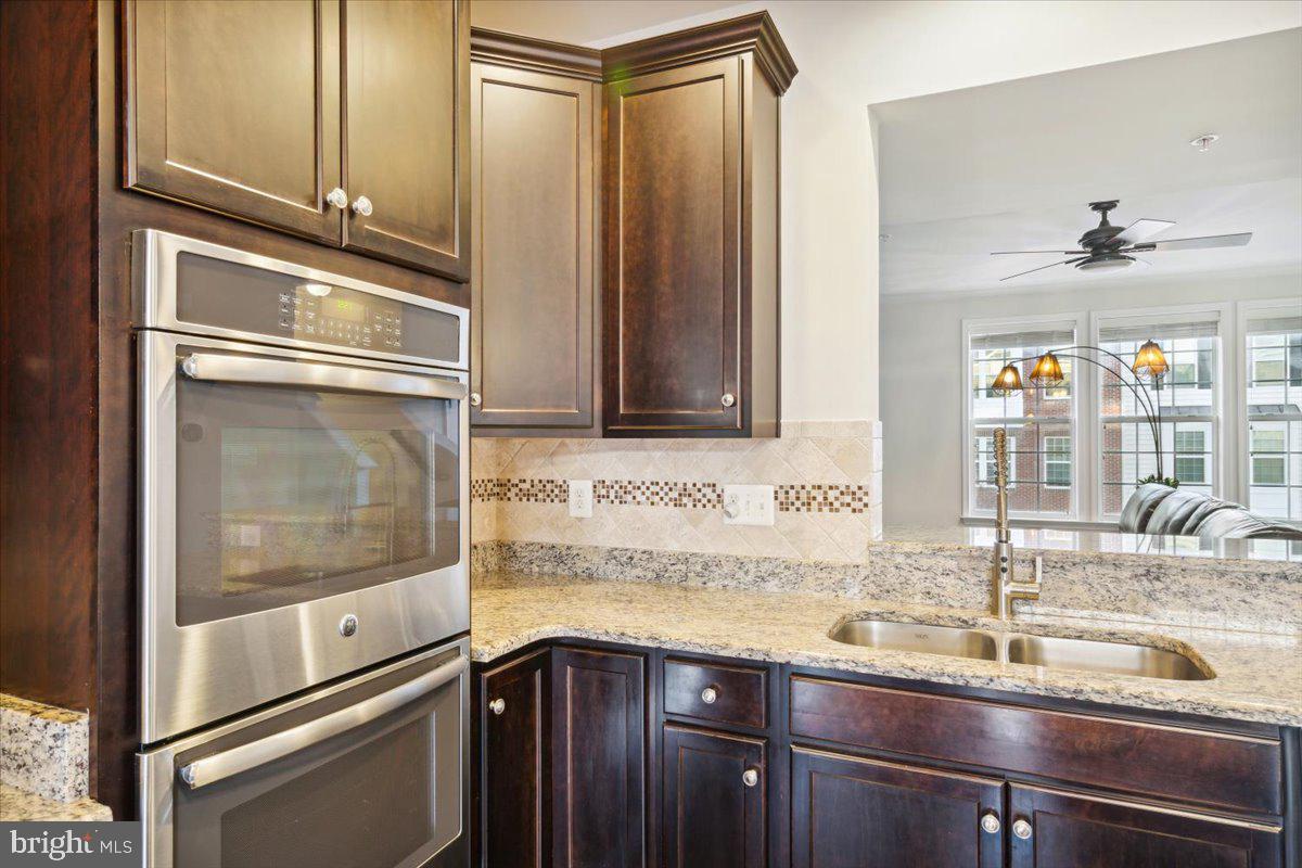 MARKET SQUARE - Residential