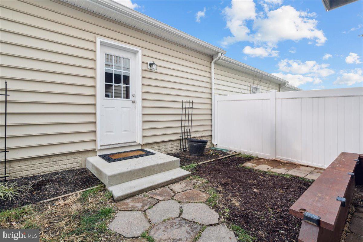 MARKET SQUARE - Residential