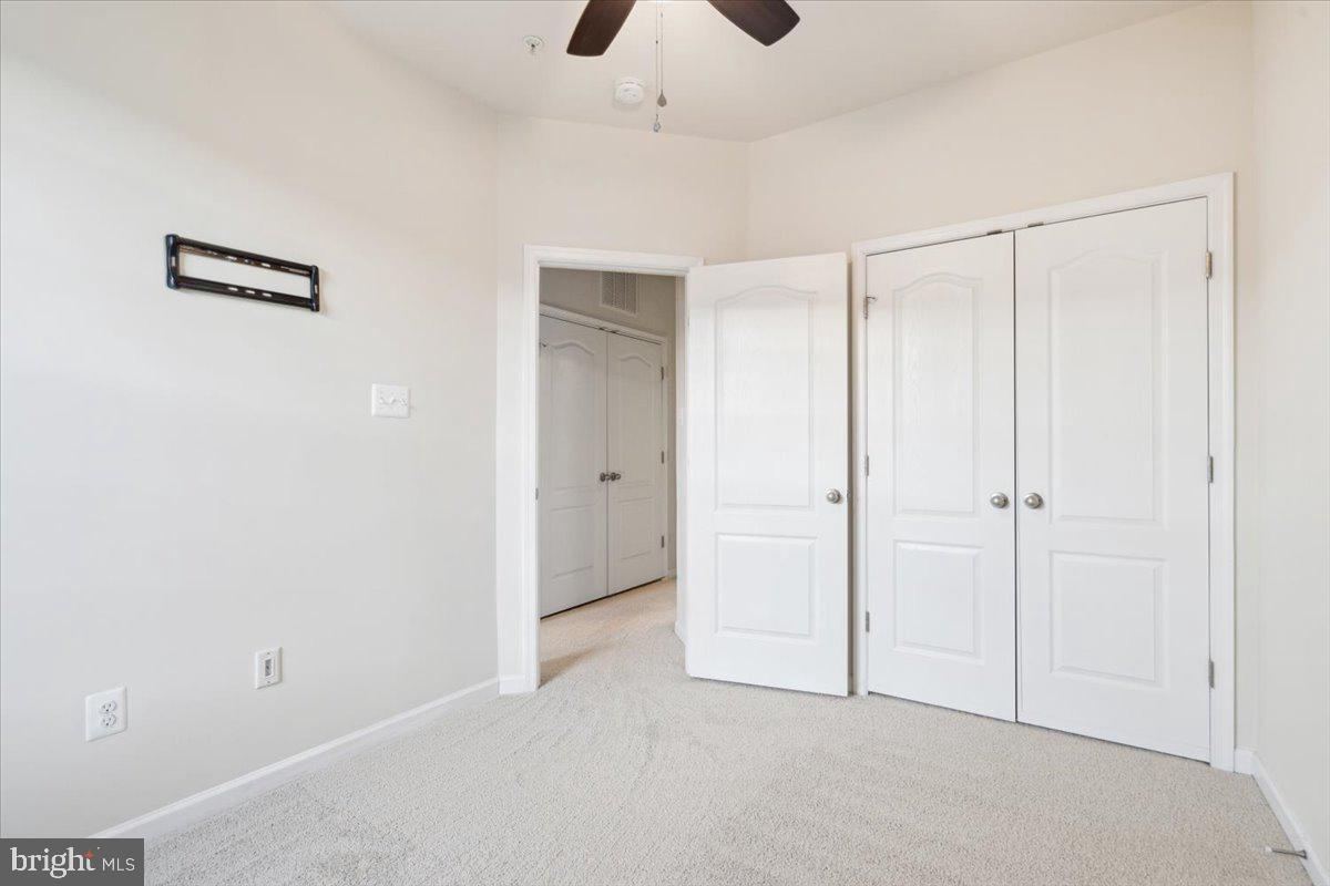 MARKET SQUARE - Residential