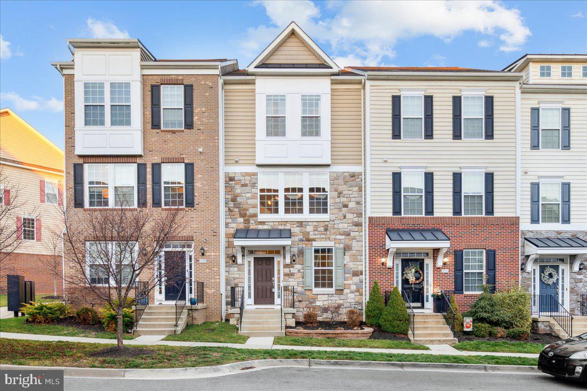 MARKET SQUARE - Residential