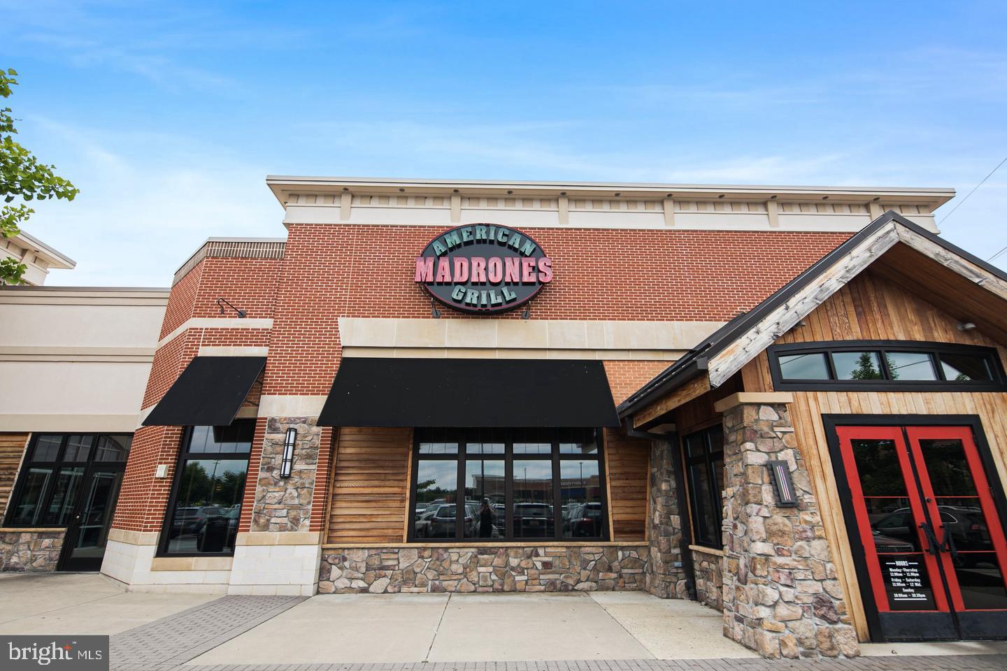 MARKET SQUARE - Residential