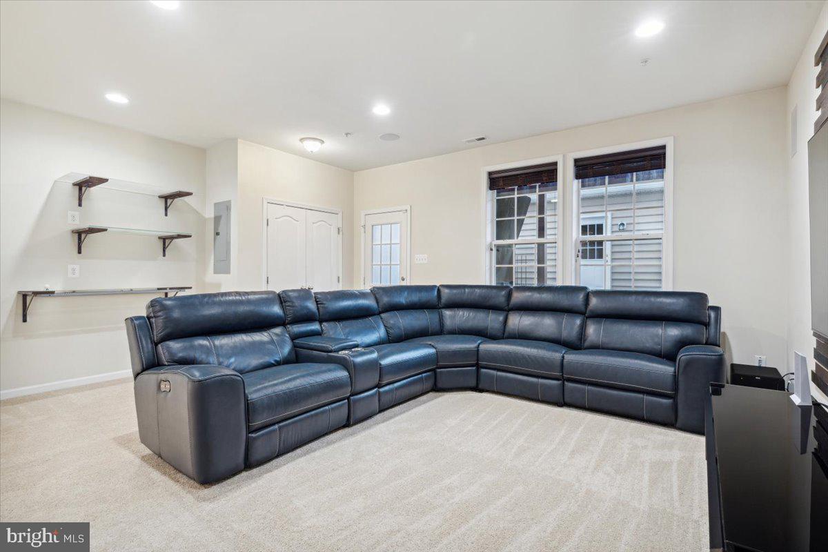 MARKET SQUARE - Residential