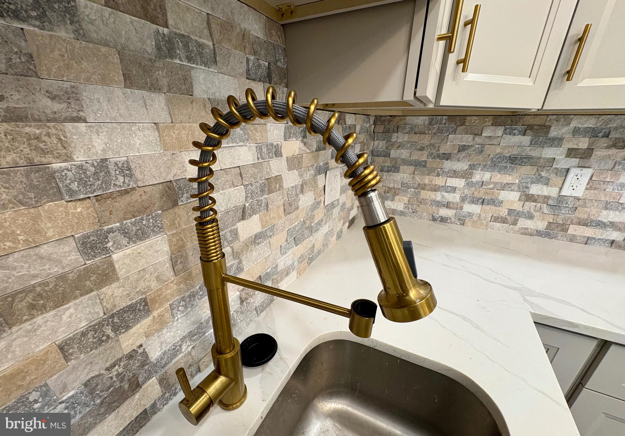 WEST OAK LANE - Residential