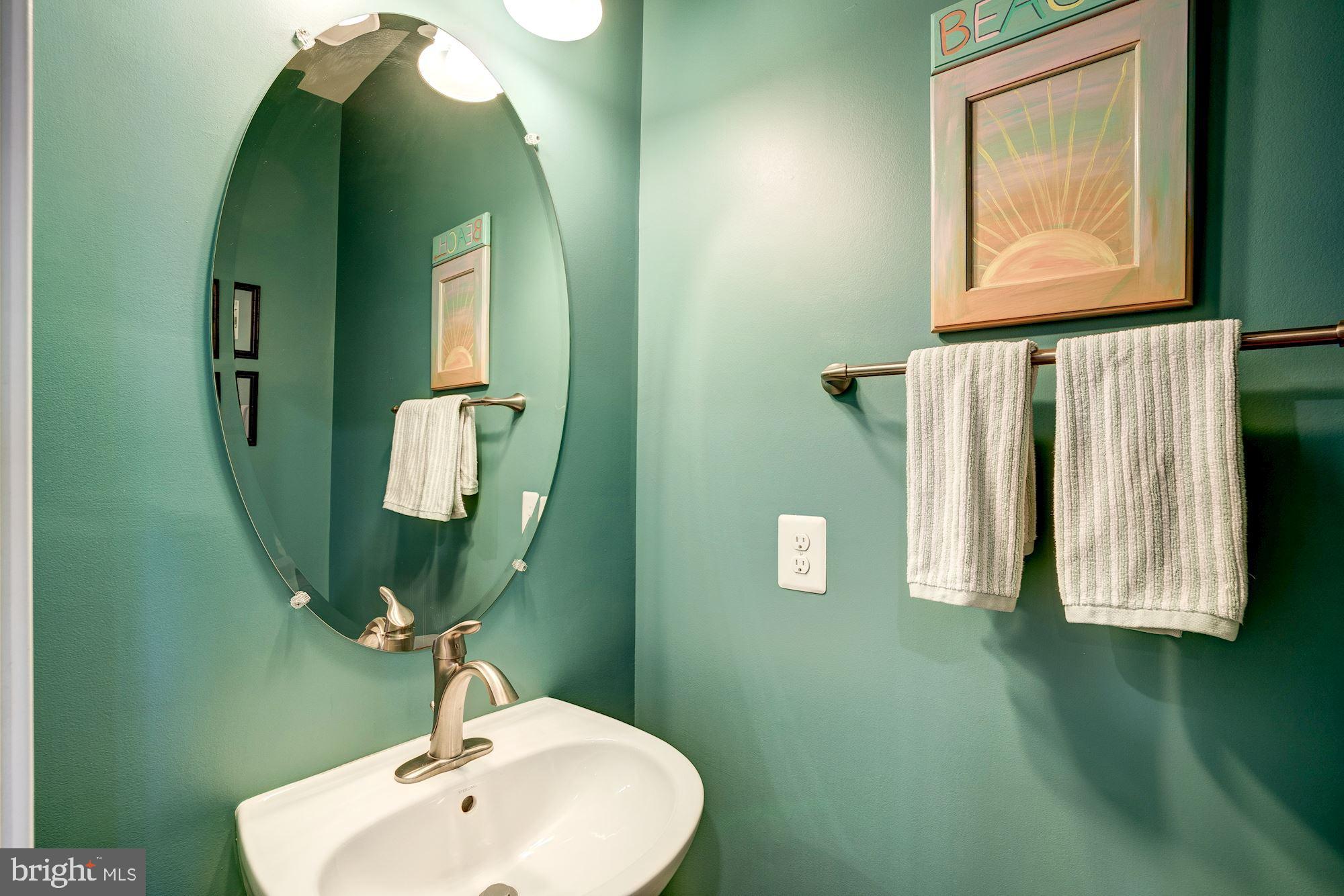 POTOMAC YARD - Residential Lease