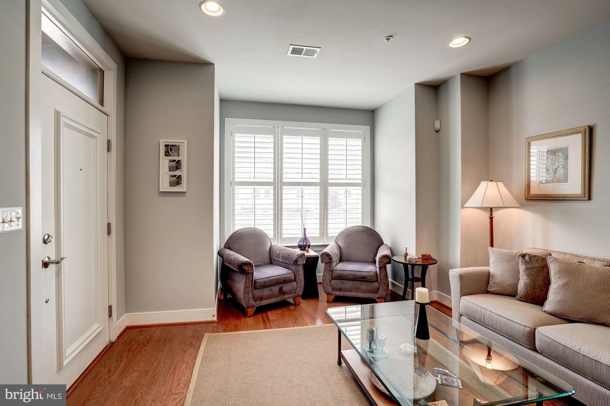 POTOMAC YARD - Residential Lease