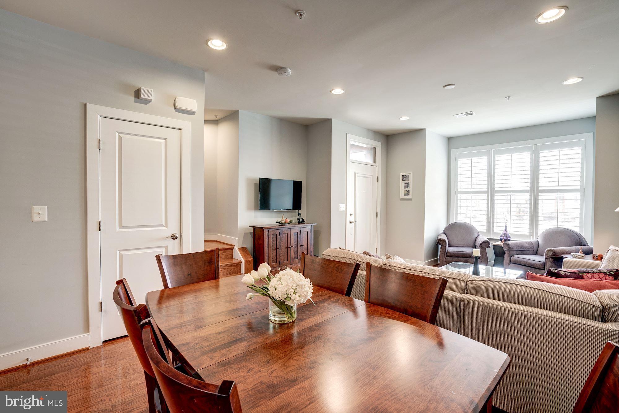 POTOMAC YARD - Residential Lease