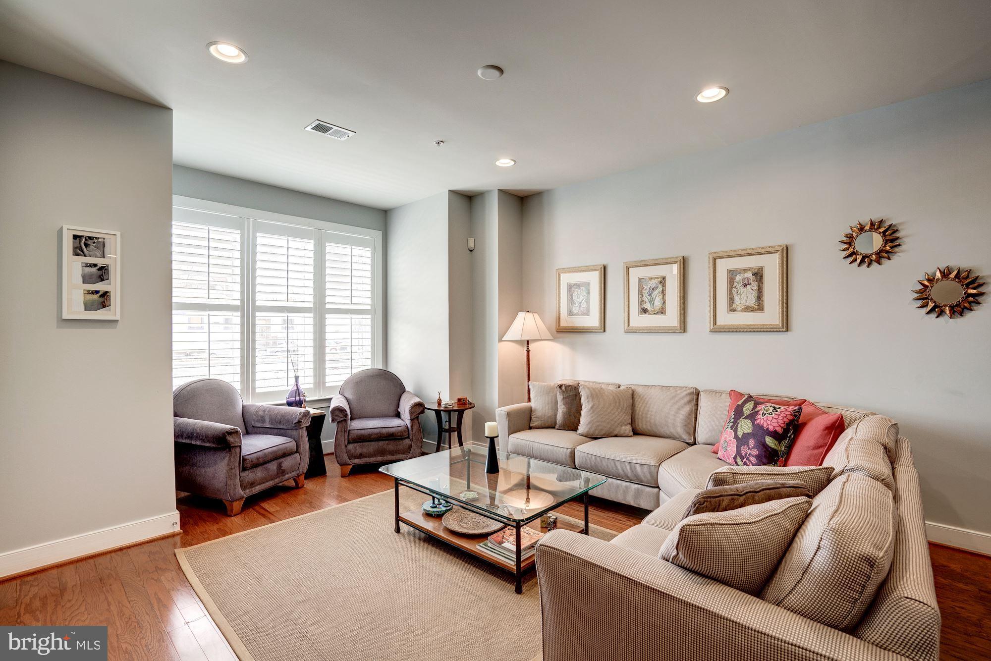 POTOMAC YARD - Residential Lease