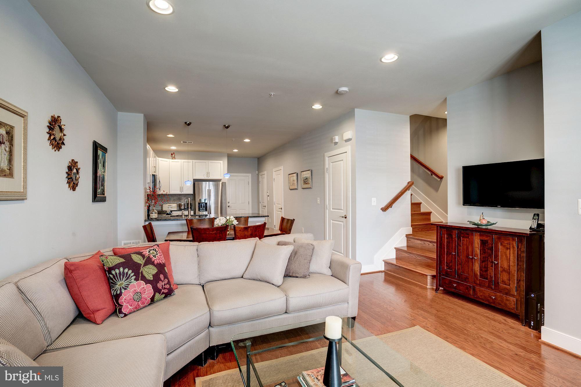 POTOMAC YARD - Residential Lease