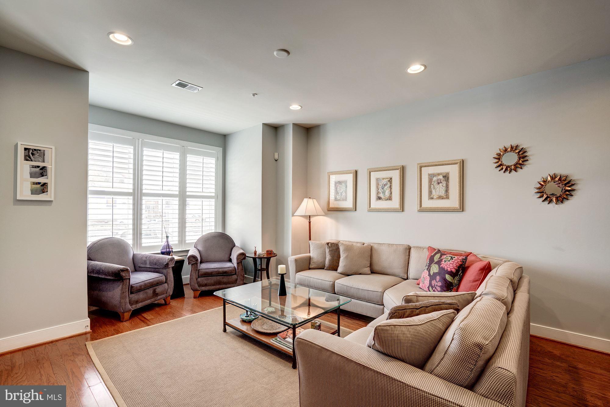 POTOMAC YARD - Residential Lease