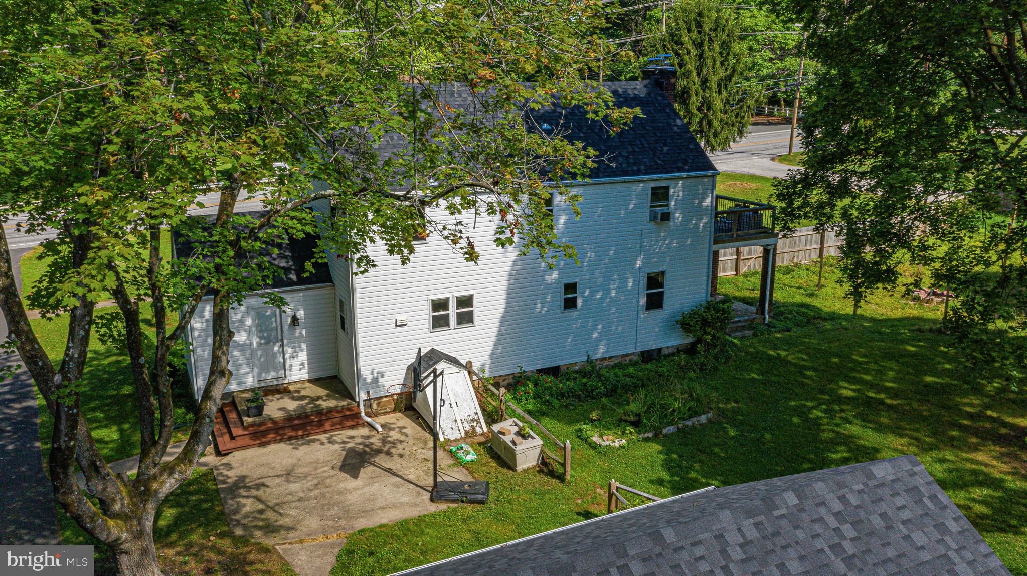 KINGSVILLE - Residential