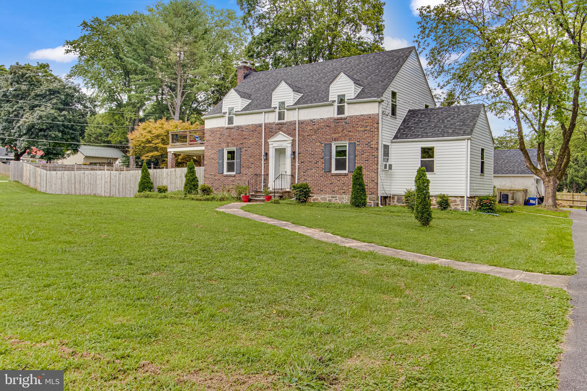 KINGSVILLE - Residential