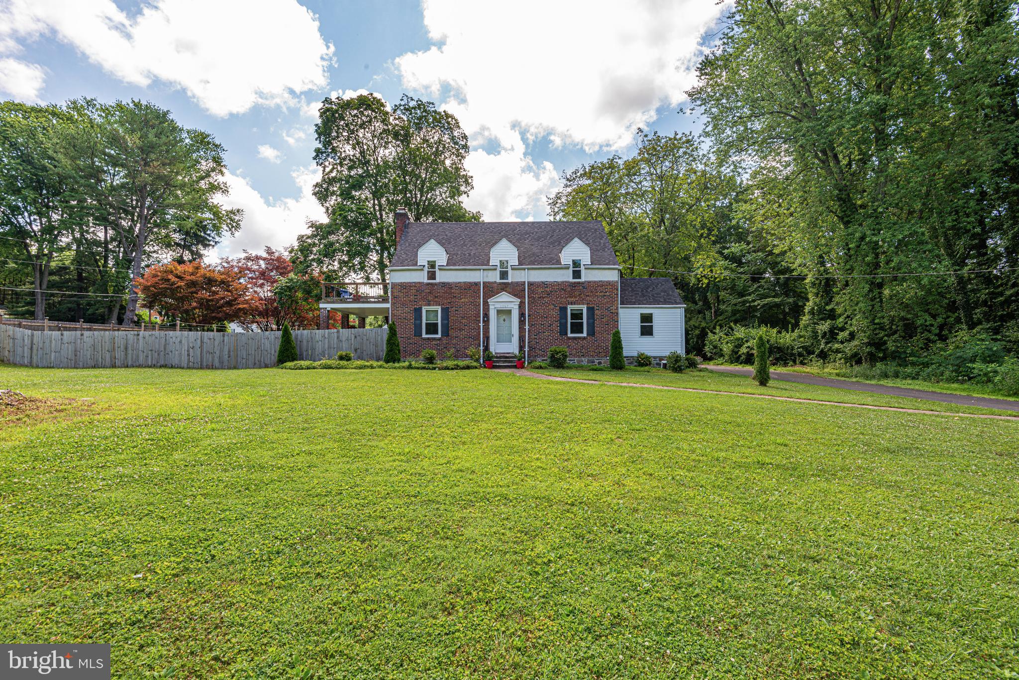 KINGSVILLE - Residential