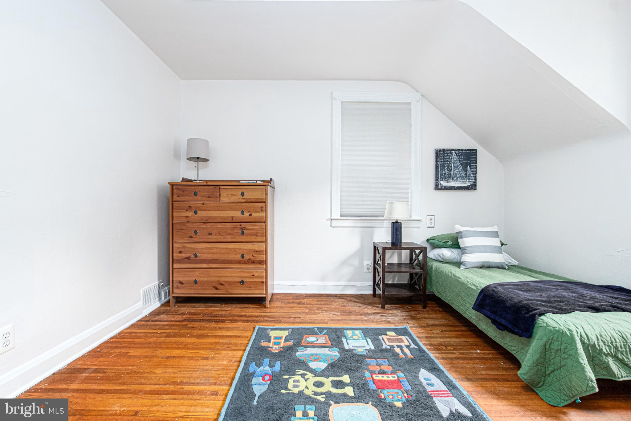 KINGSVILLE - Residential