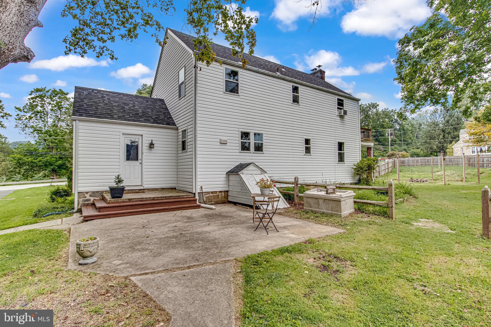 KINGSVILLE - Residential