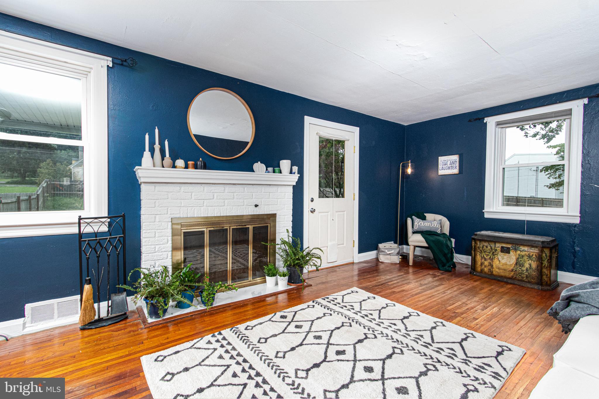 KINGSVILLE - Residential