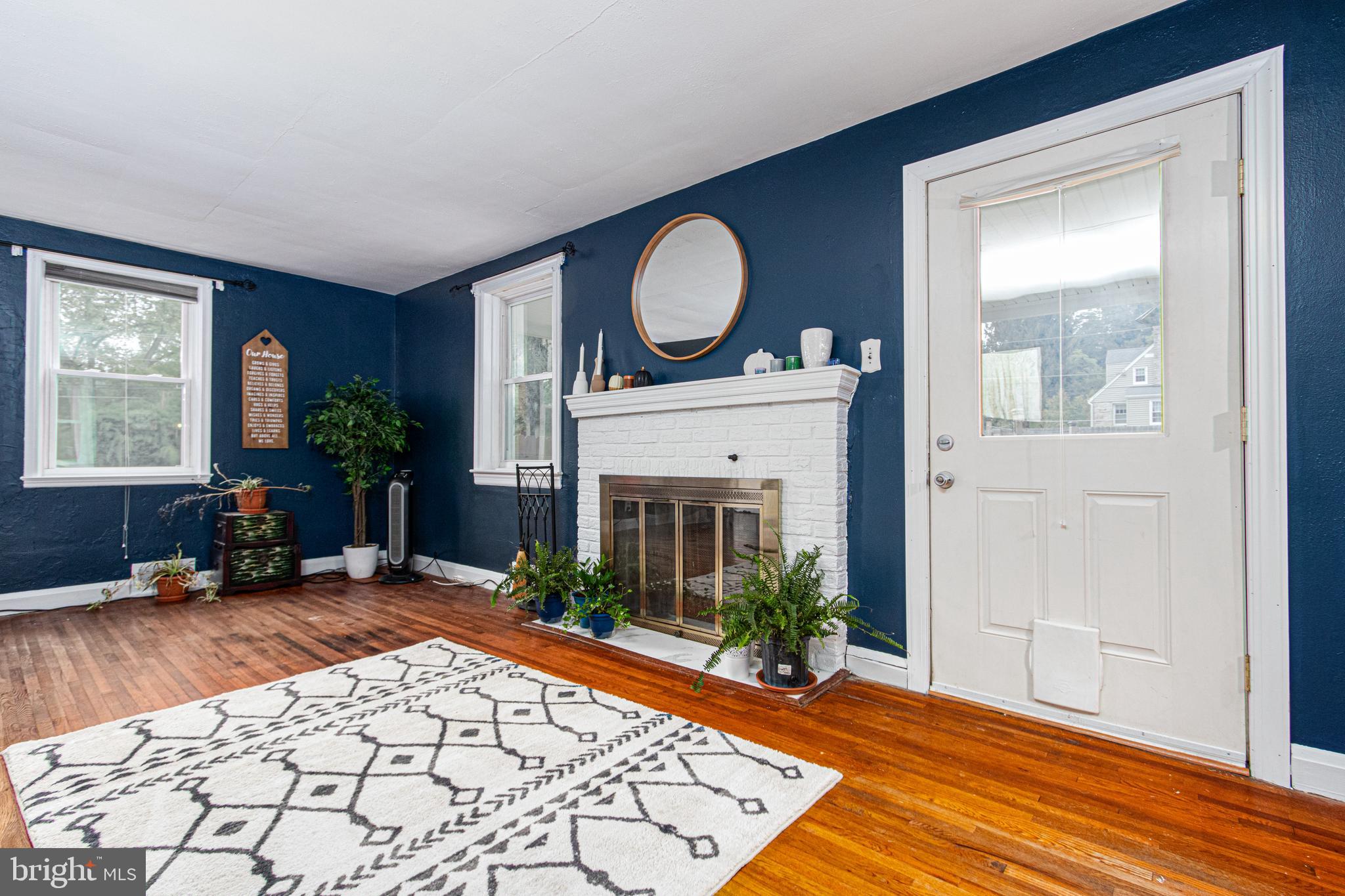 KINGSVILLE - Residential