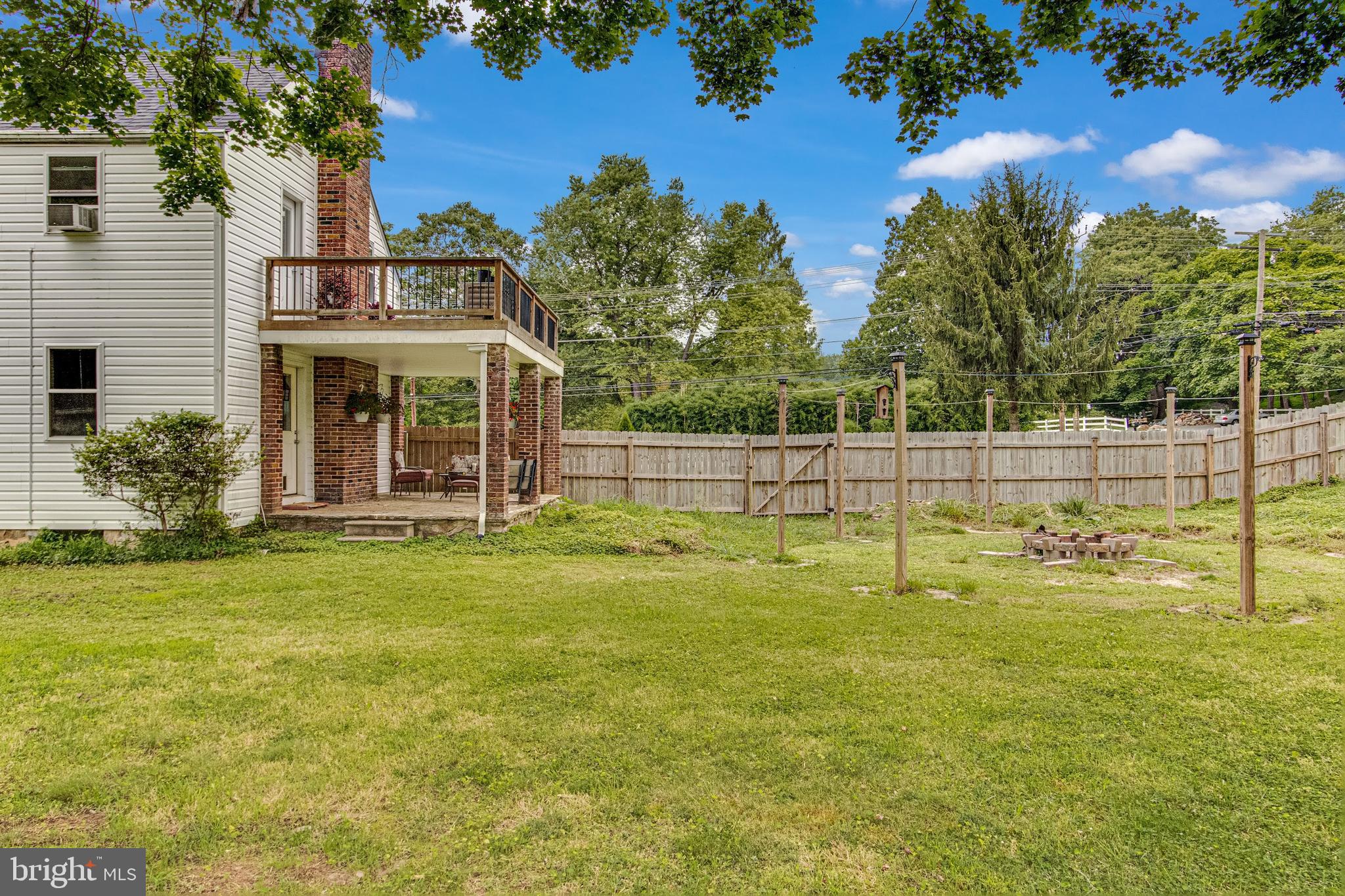 KINGSVILLE - Residential