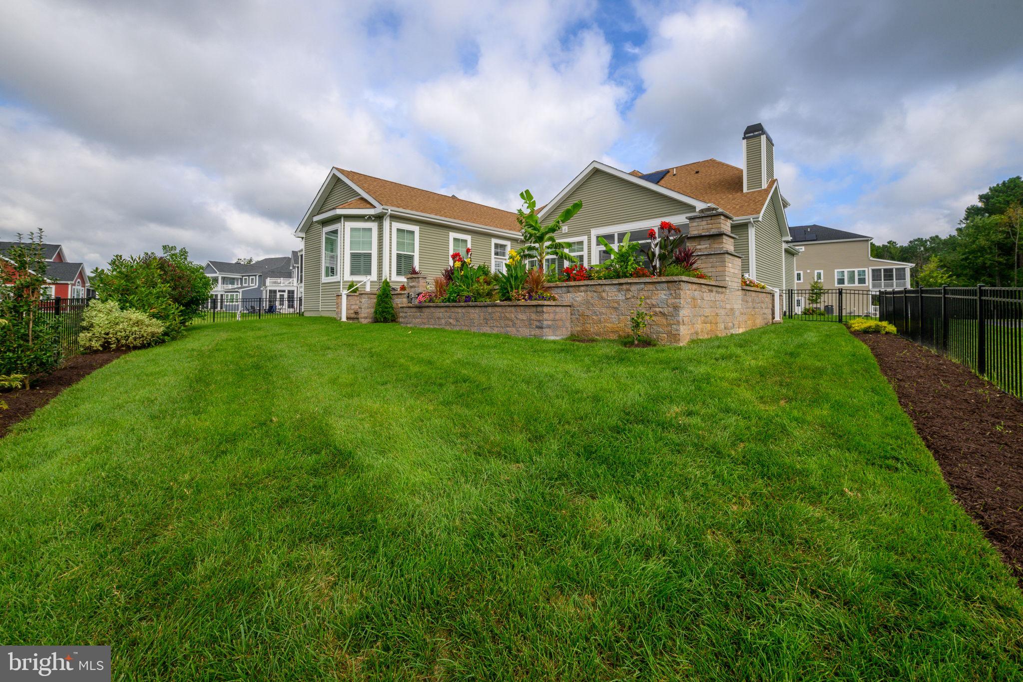 33848 BLACKMORE LANE