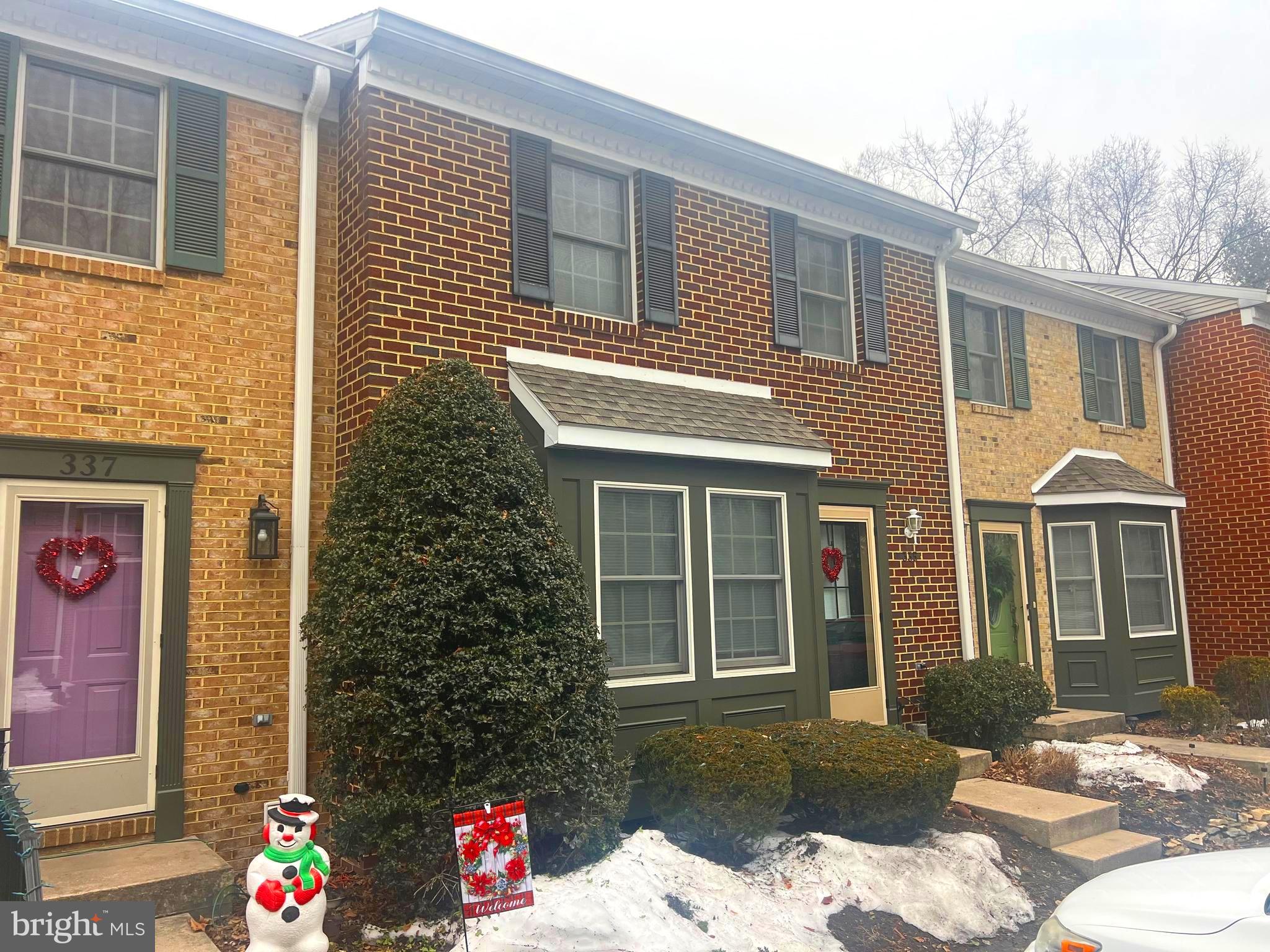 335 VALLEY VIEW DRIVE