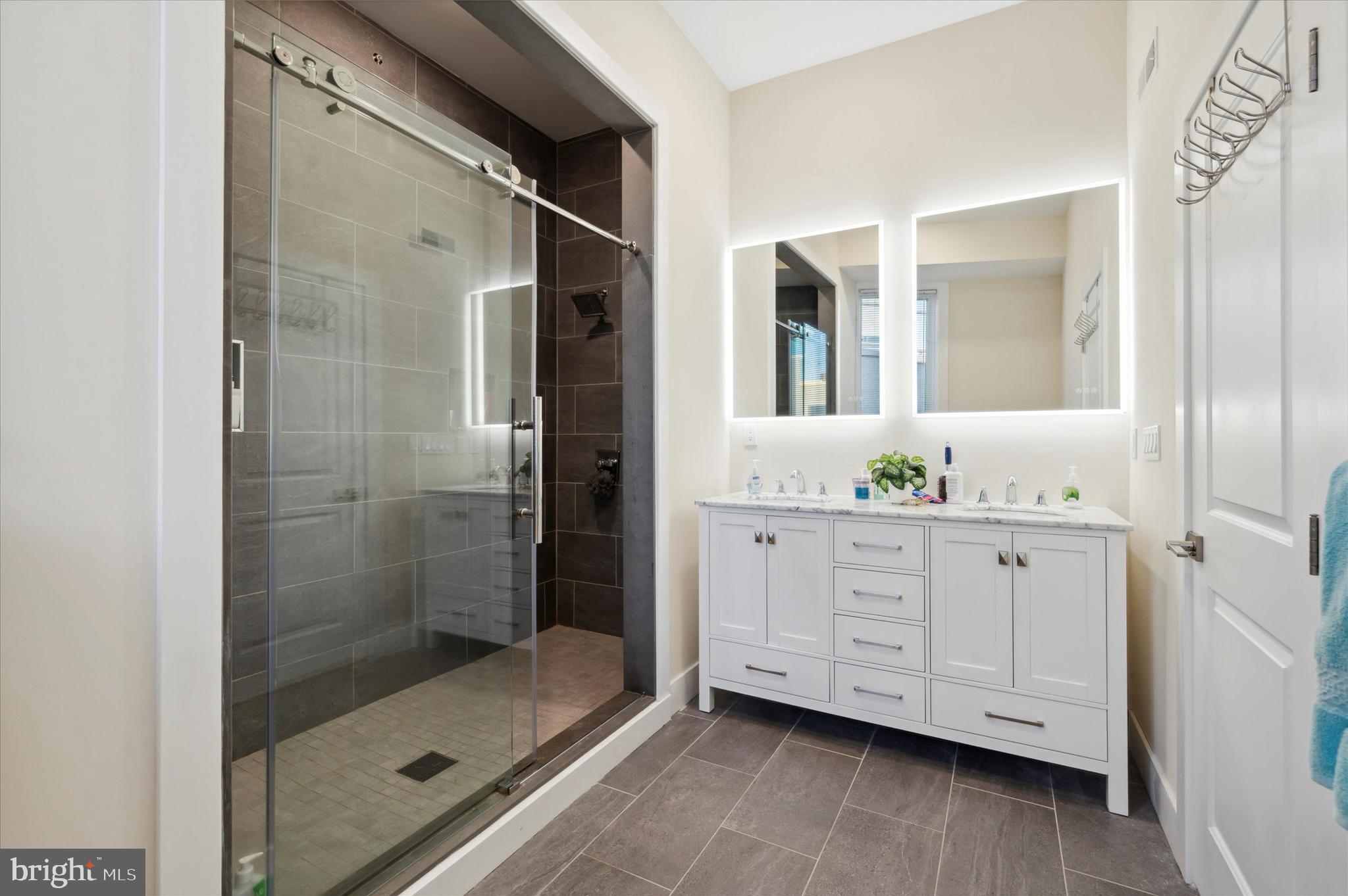 FRANCISVILLE - Commercial Sale