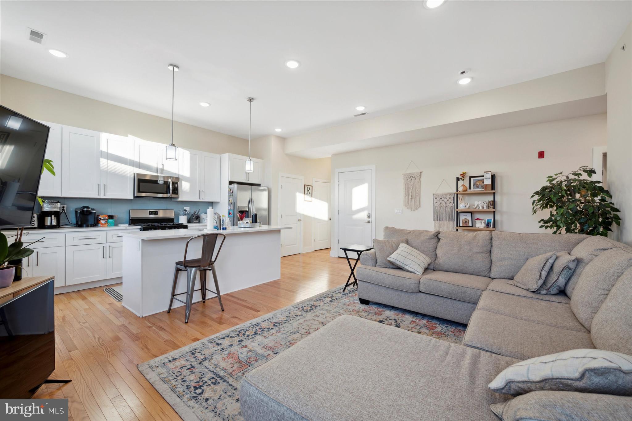 FRANCISVILLE - Commercial Sale