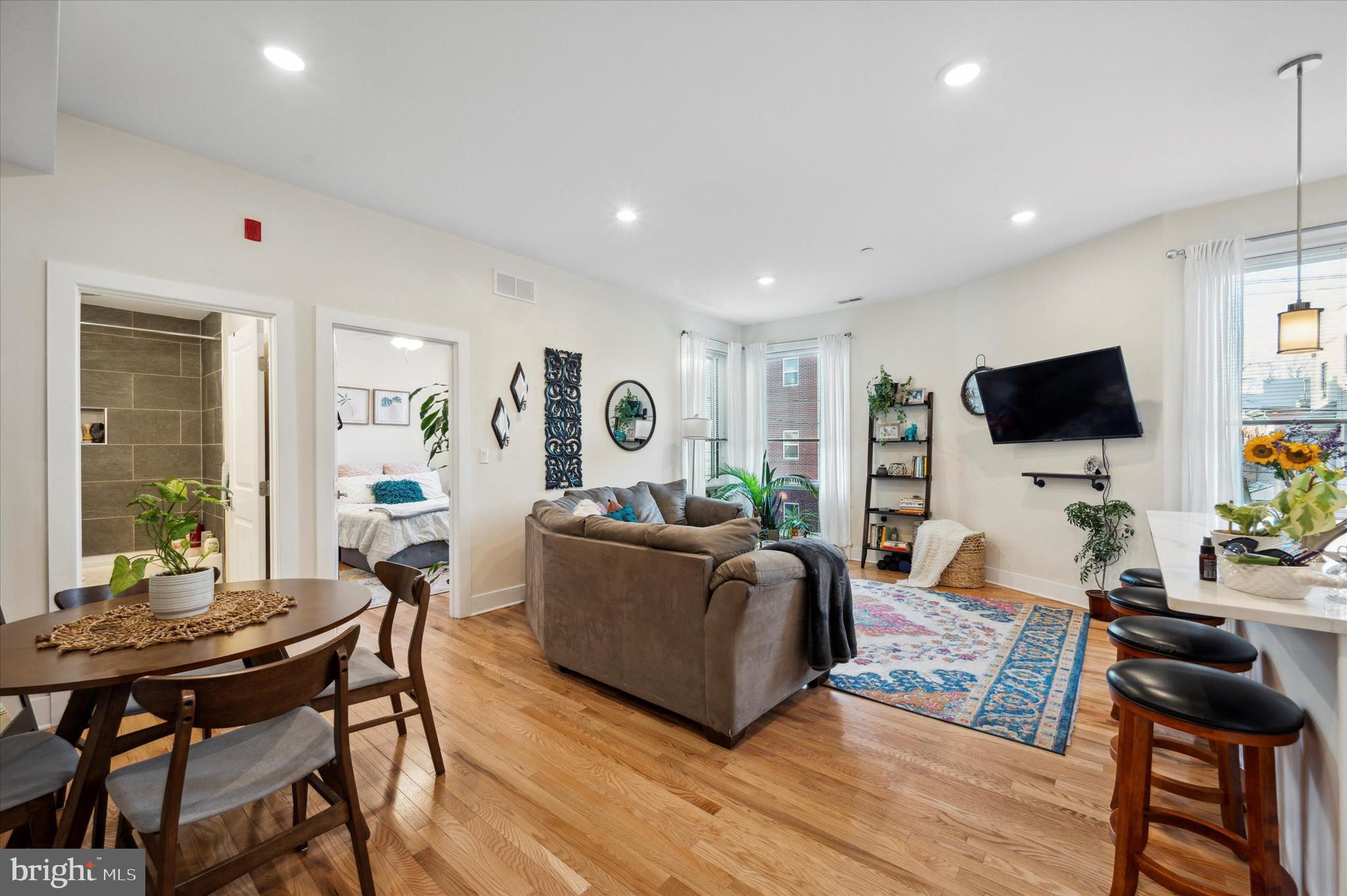 FRANCISVILLE - Commercial Sale