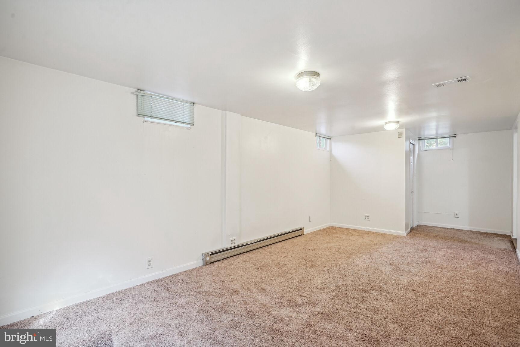 GREEN VALLEY - Residential Lease