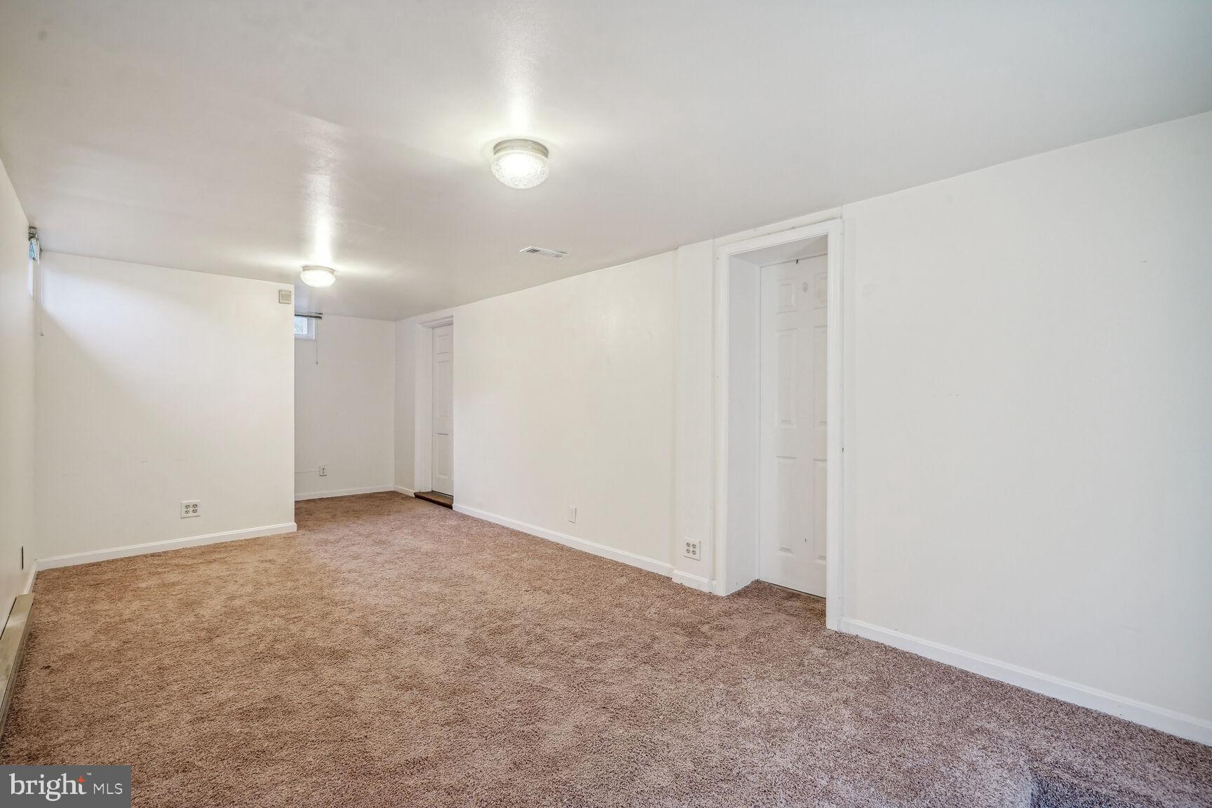 GREEN VALLEY - Residential Lease