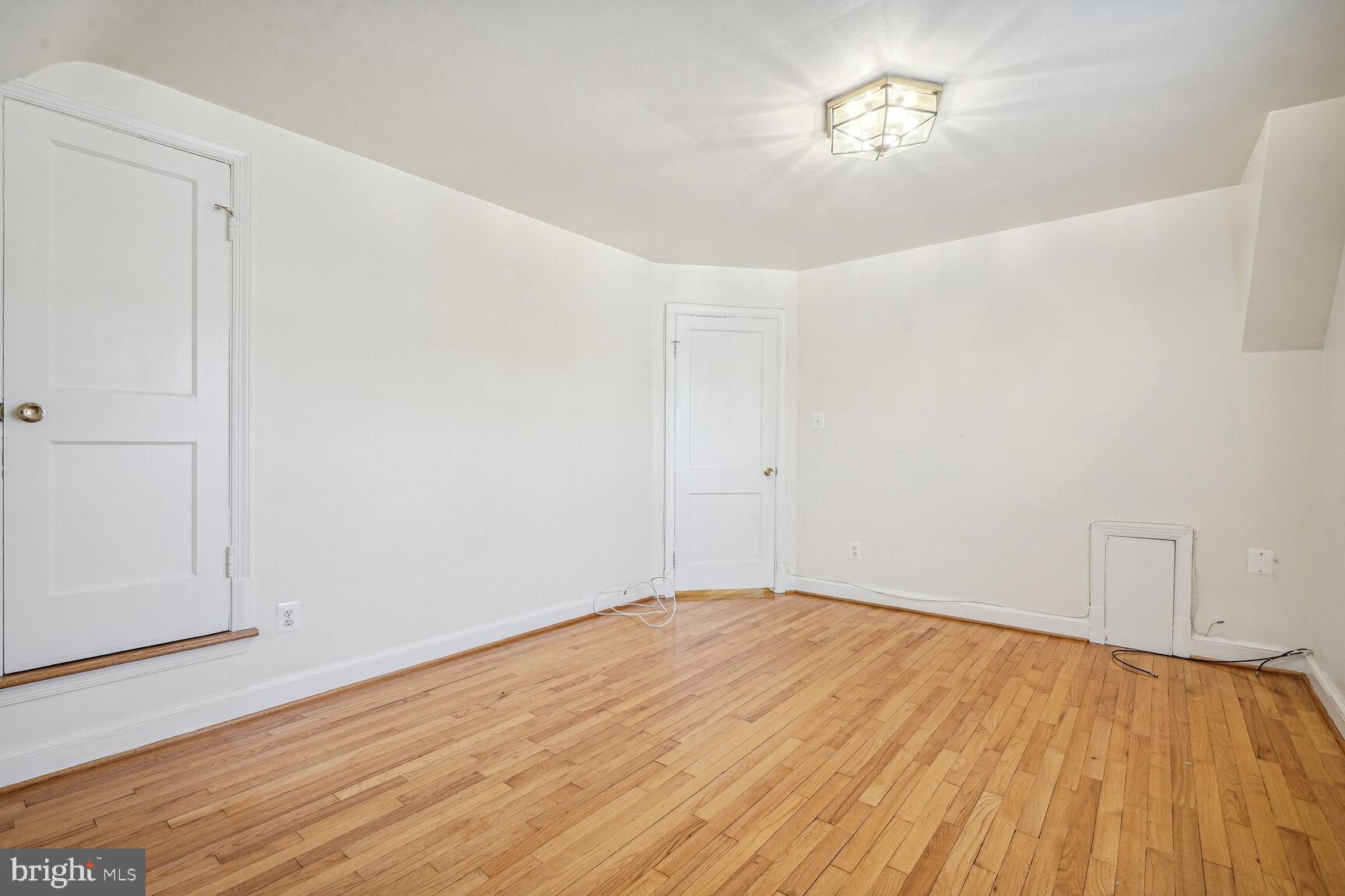 GREEN VALLEY - Residential Lease