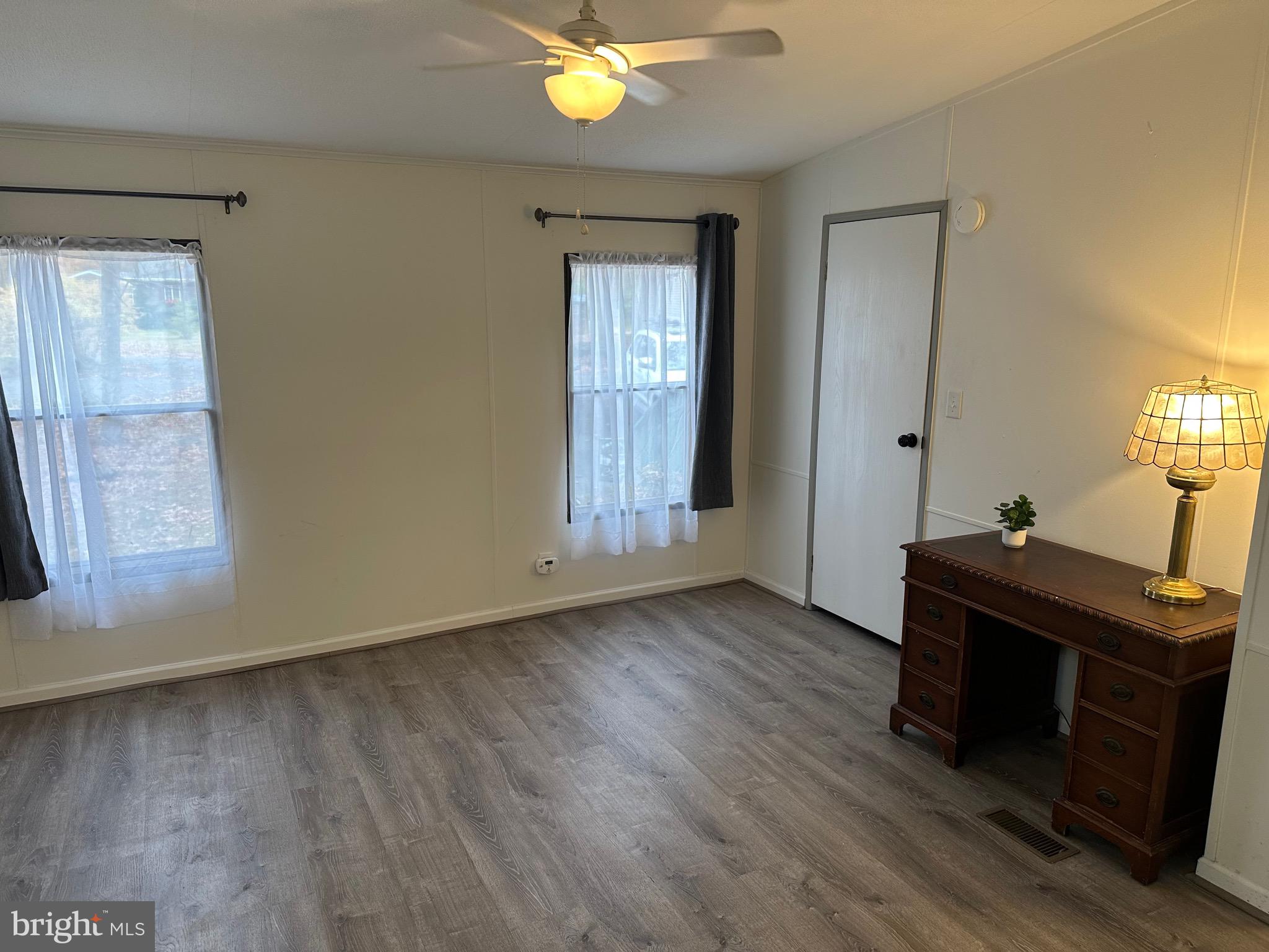 MELODYLAKESCNTRYCLUB - Residential