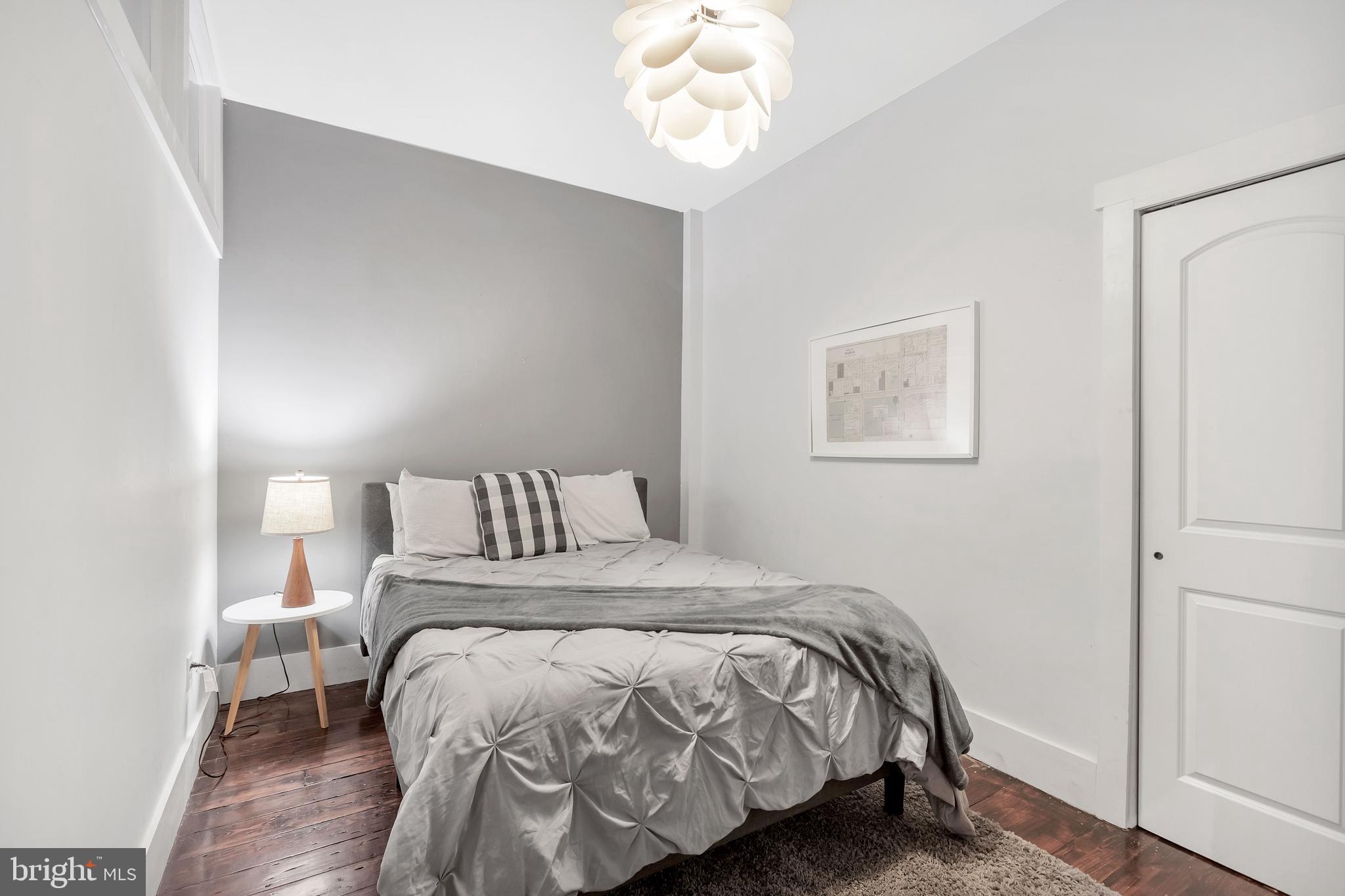 OLD CITY - Residential Lease