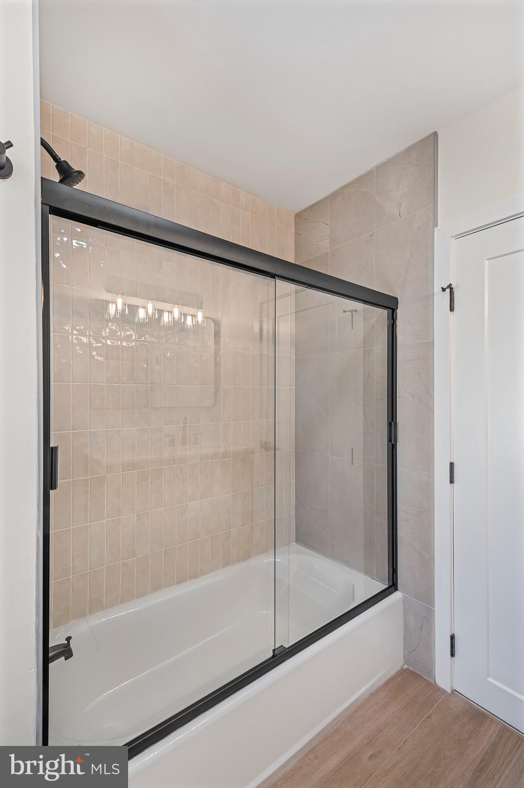 NON AVAILABLE - Residential