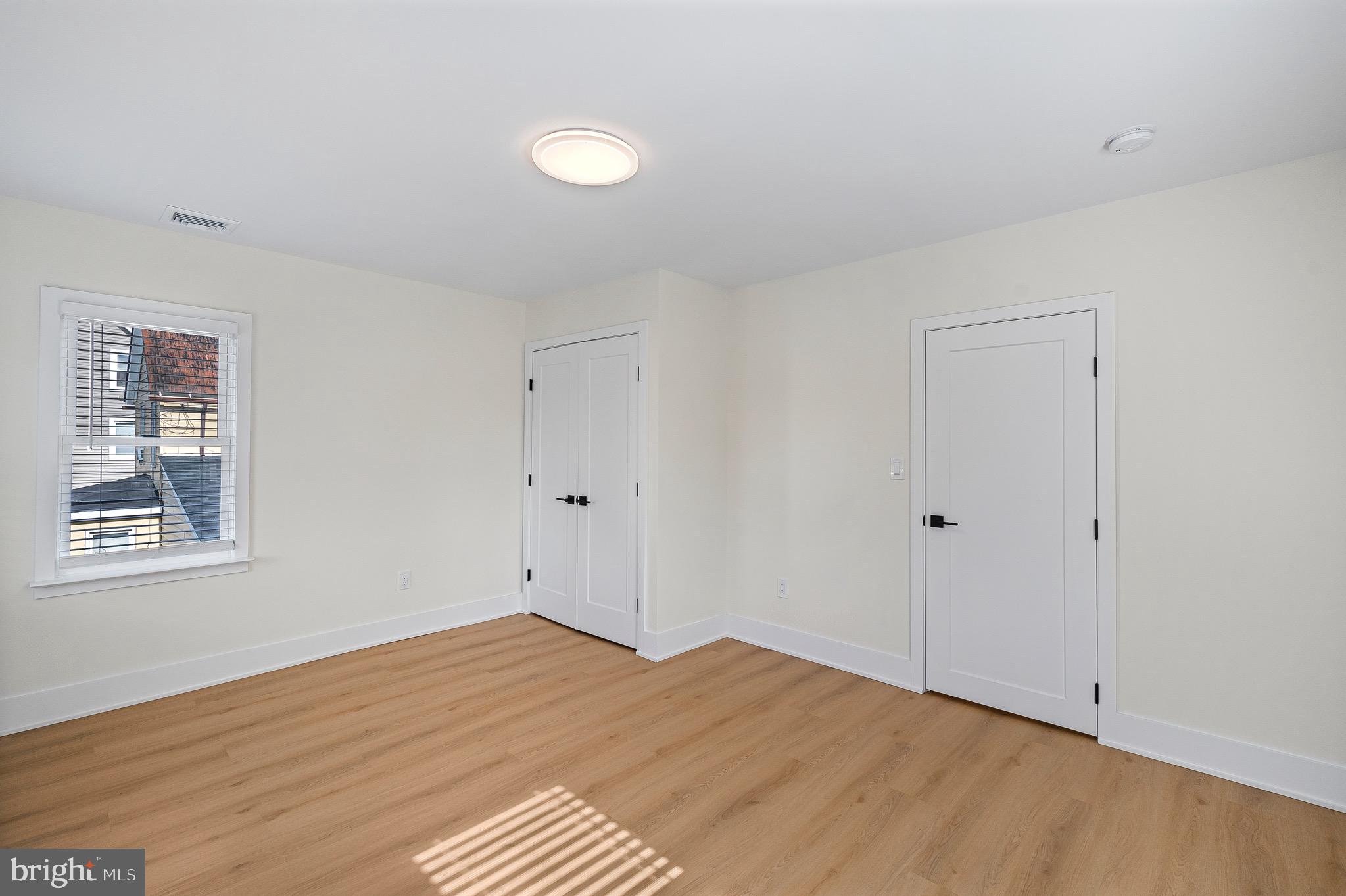 NON AVAILABLE - Residential