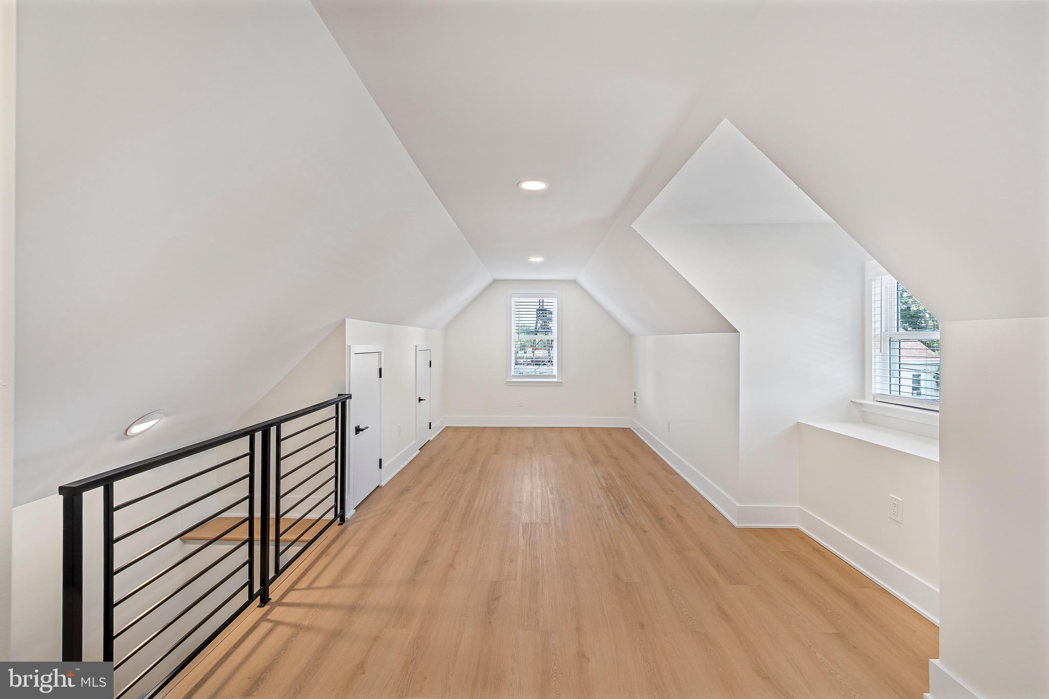 NON AVAILABLE - Residential