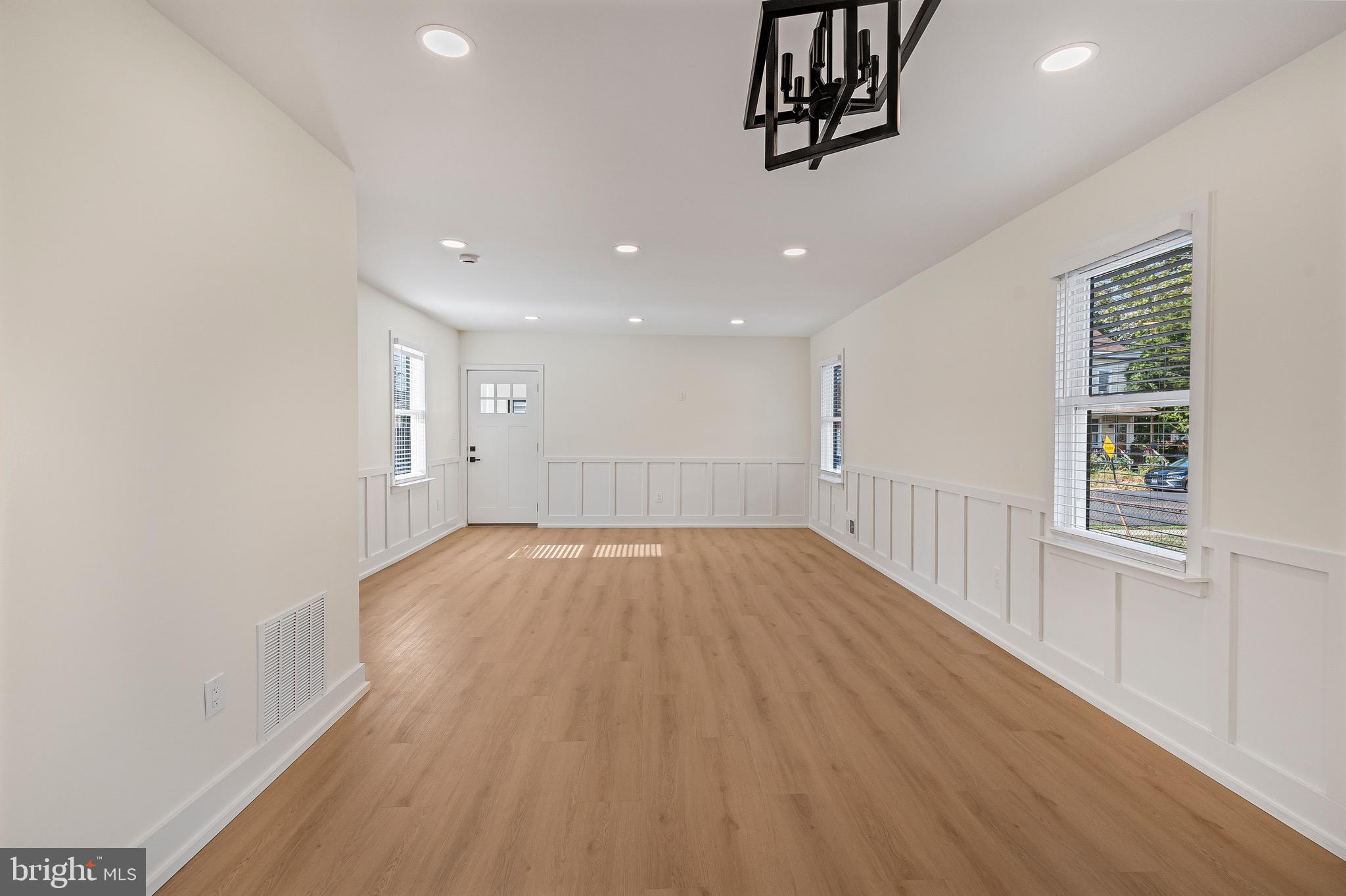 NON AVAILABLE - Residential