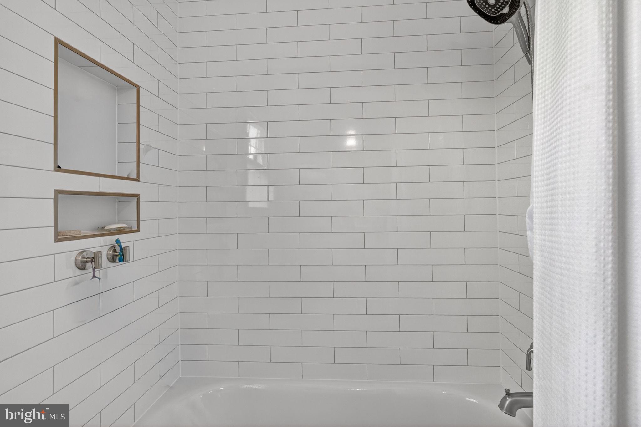 CINNAMON RIDGE - Residential