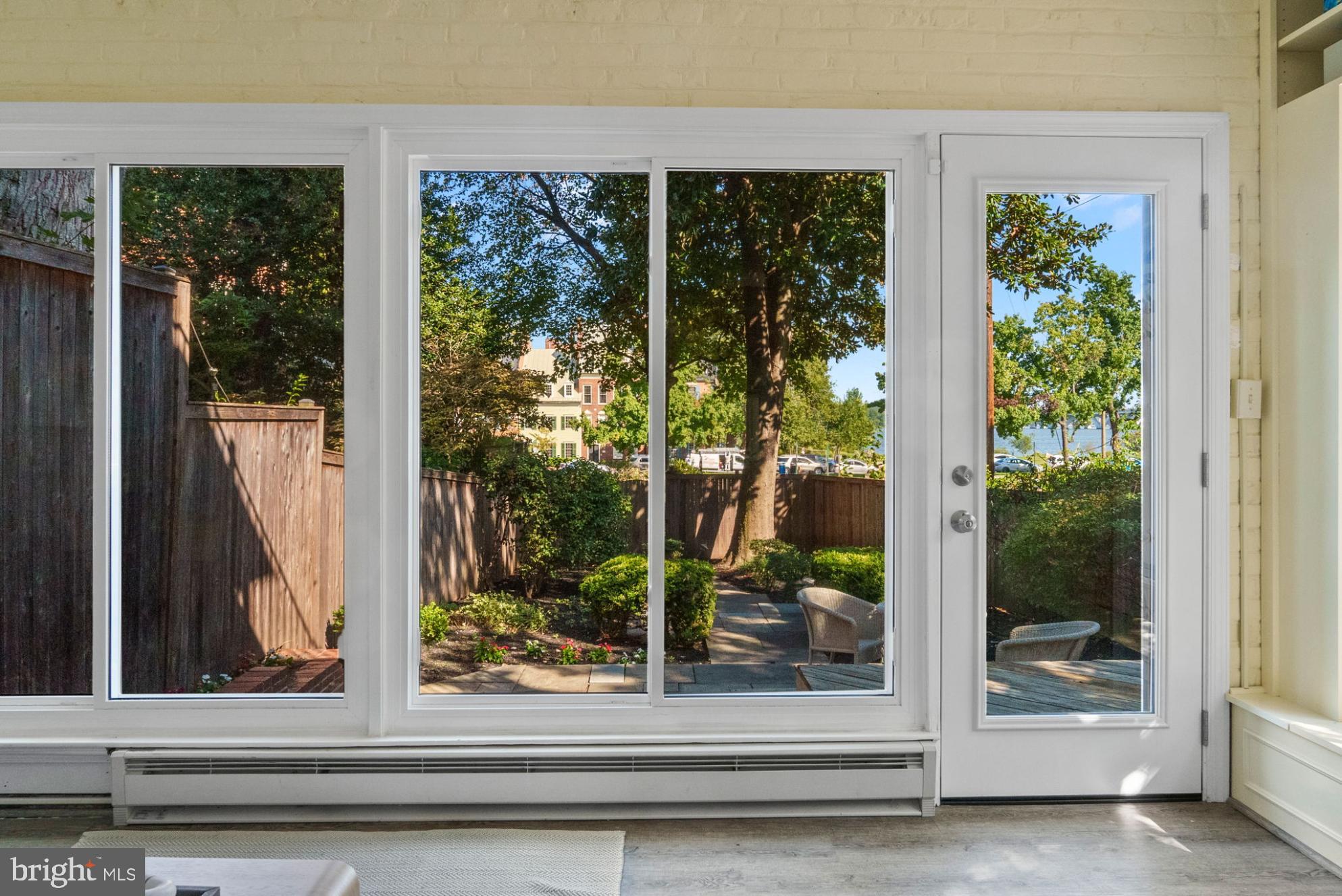 OLD TOWN - Residential