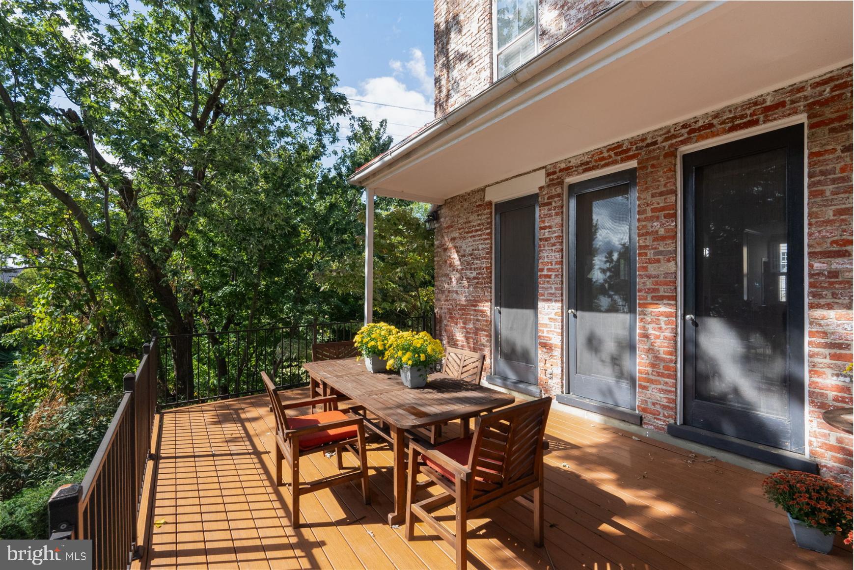 OLD TOWN - Residential